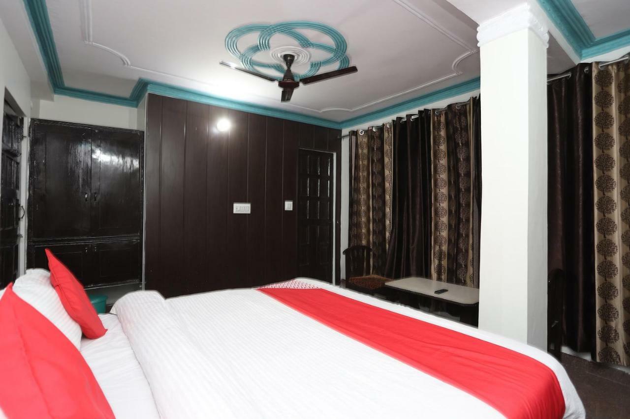 Oyo 43694 Hotel Hillson Pauri Eksteriør bilde